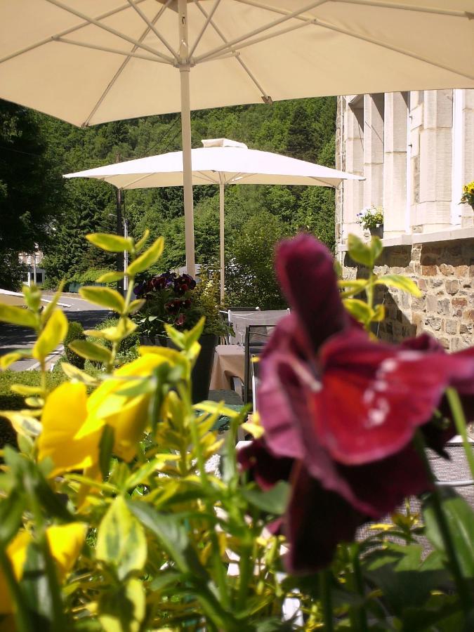 Logis L'Ermitage, Bistrot Des Saveurs Houffalize Exterior photo